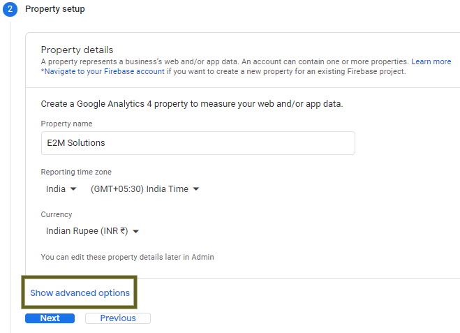 Thuộc tính Universal Analytics cùng với thuộc tính phân tích GA4 nhấp vào Show Advanced Options