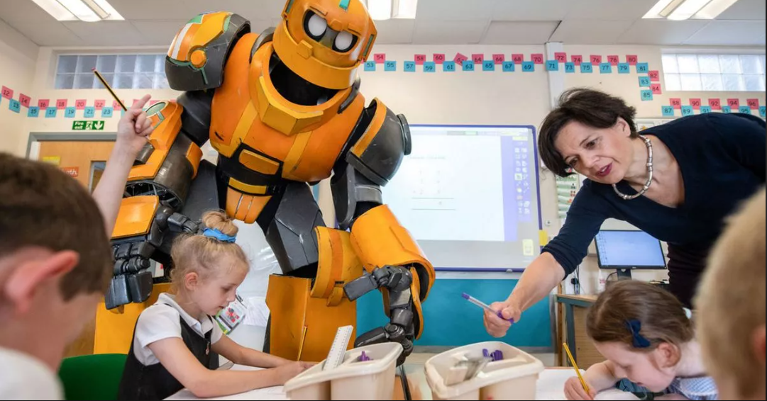 TOP 10 Đoạn văn Write a paragraph to express your opinion if you agree or disagree that robots will soon replace teachers at schools (siêu hay) (ảnh 1)