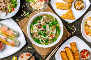 TOP 10 Đoạn văn Write a paragraph about two of the dishes from your country (siêu hay) (ảnh 1)